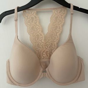 Victoria’s Secret full coverage bra